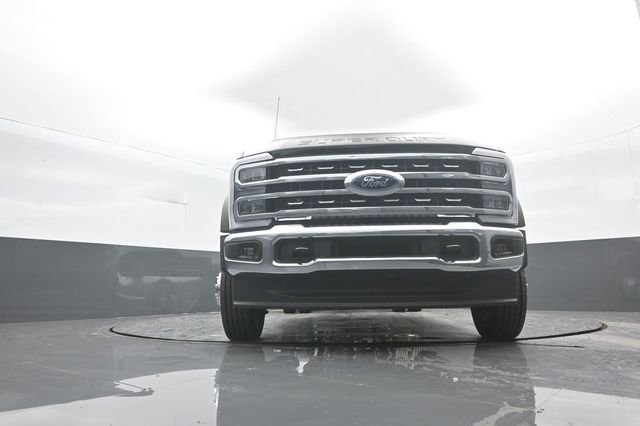 New 2026 Ford F450 Lariat image 34