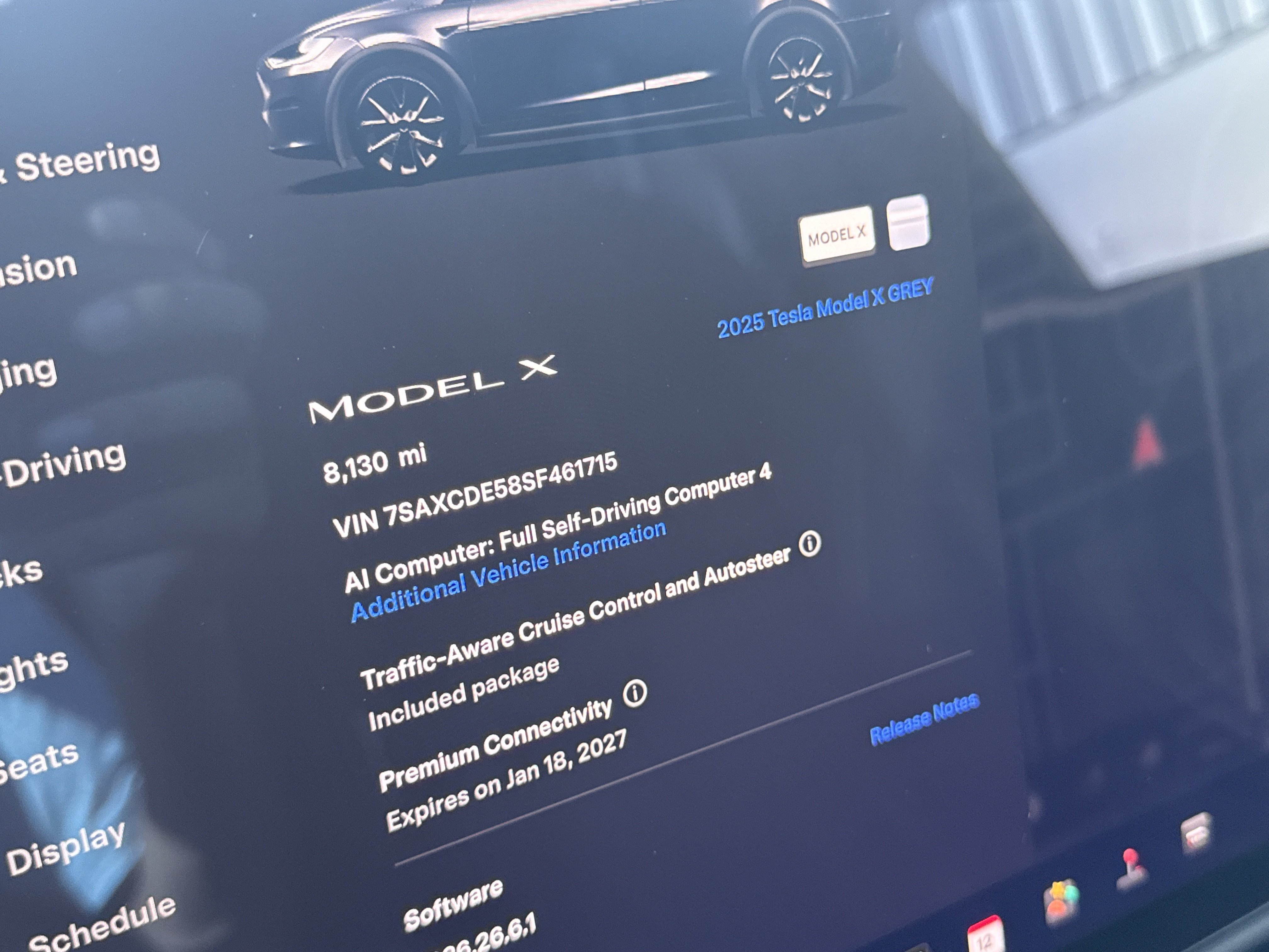 Used 2025 Tesla Model X AWD/4WD image 8