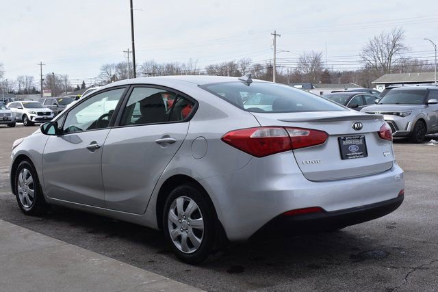 Used 2016 Kia Forte LX image 10