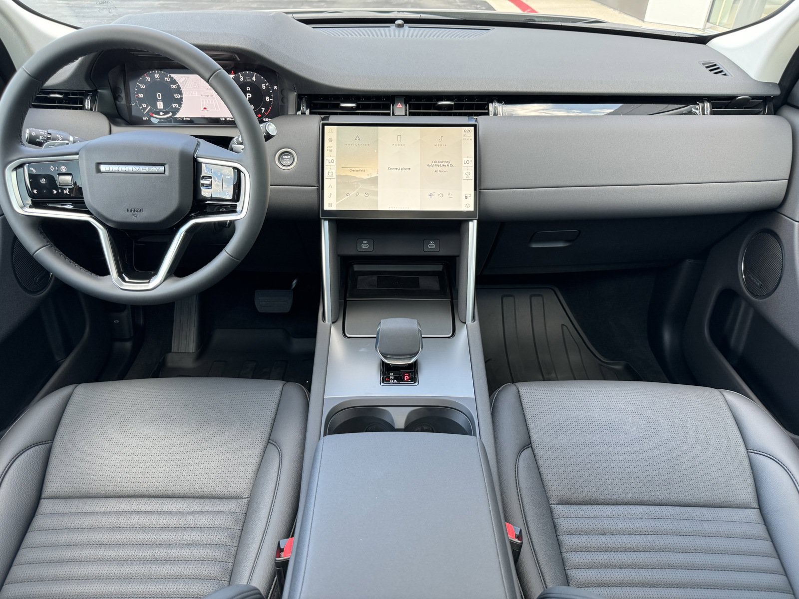 Used 2024 Land Rover Discovery Sport S AWD/4WD image 4