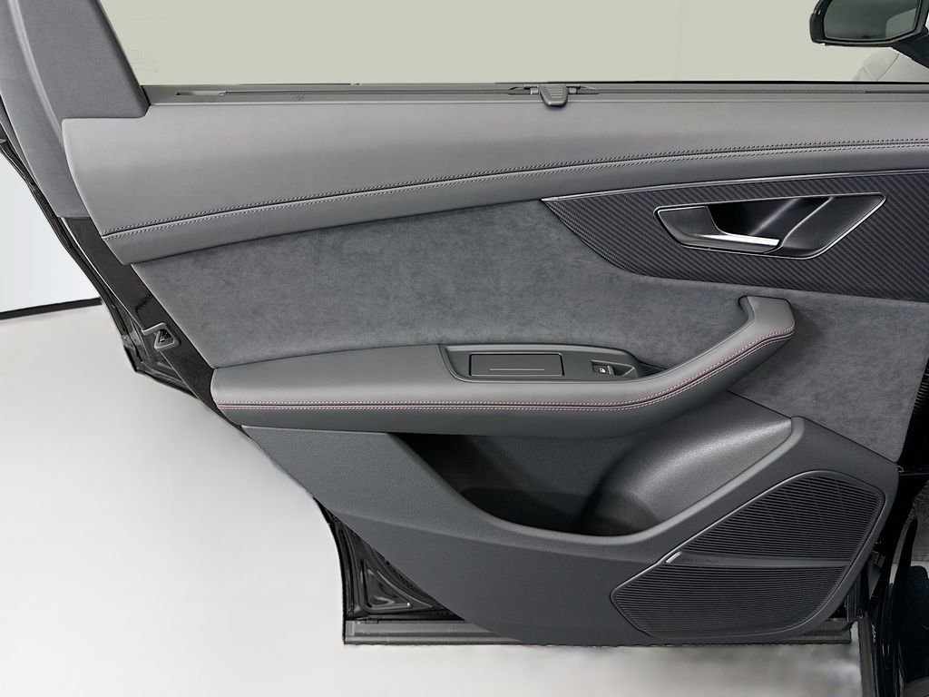 New 2026 Audi SQ7 Prestige image 25