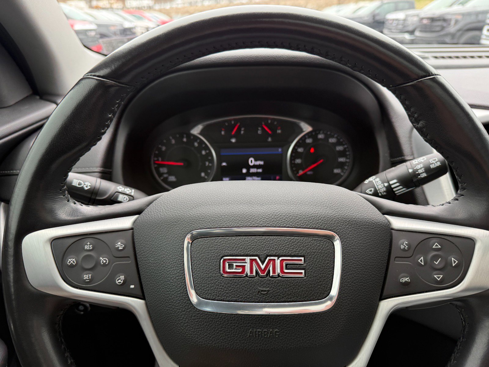 Used 2022 GMC Terrain SLT w/ Elevation Edition image 25