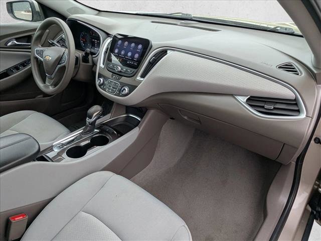 Used 2022 Chevrolet Malibu LT image 21