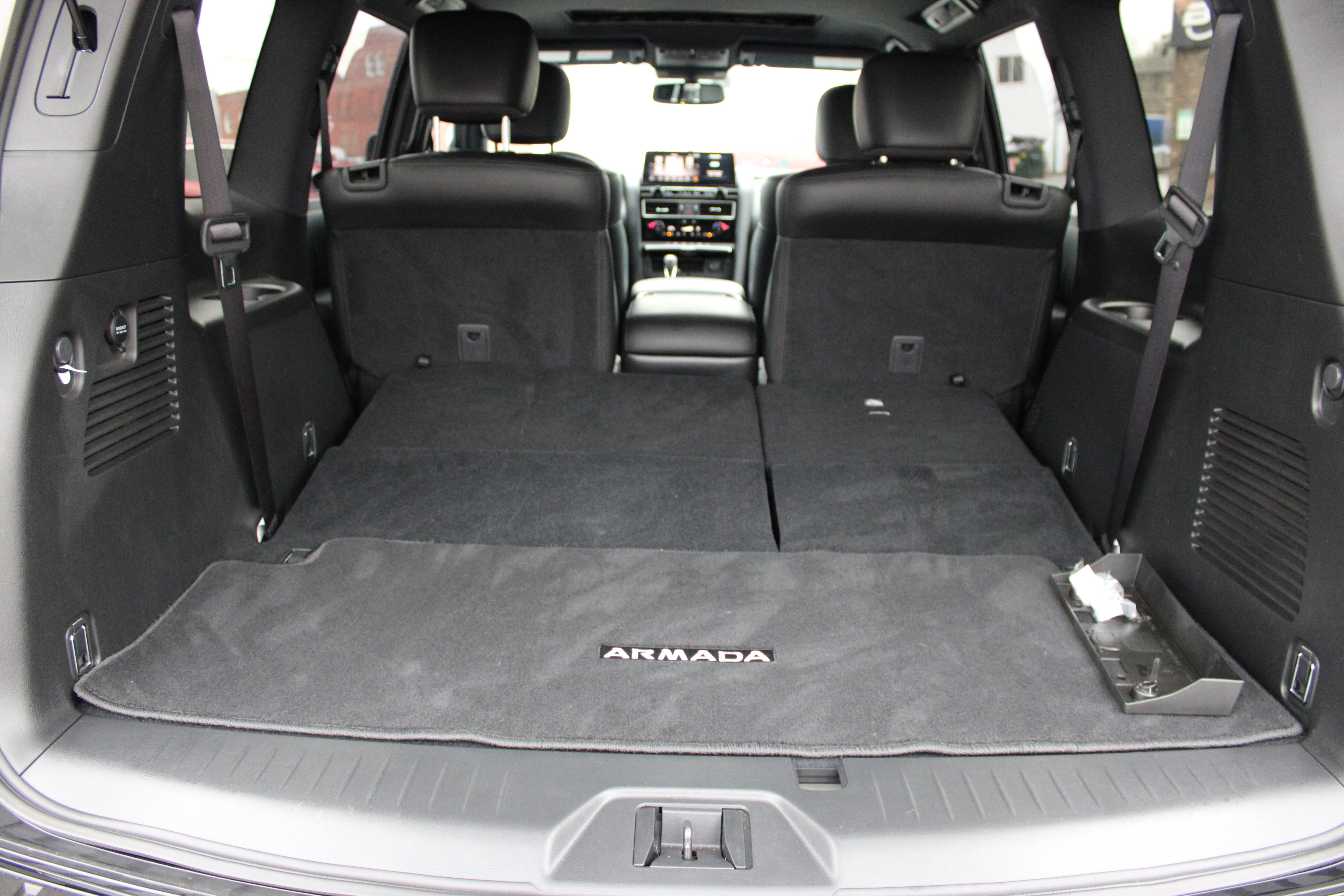 Certified 2024 Nissan Armada SL w/ Midnight Edition Package image 5