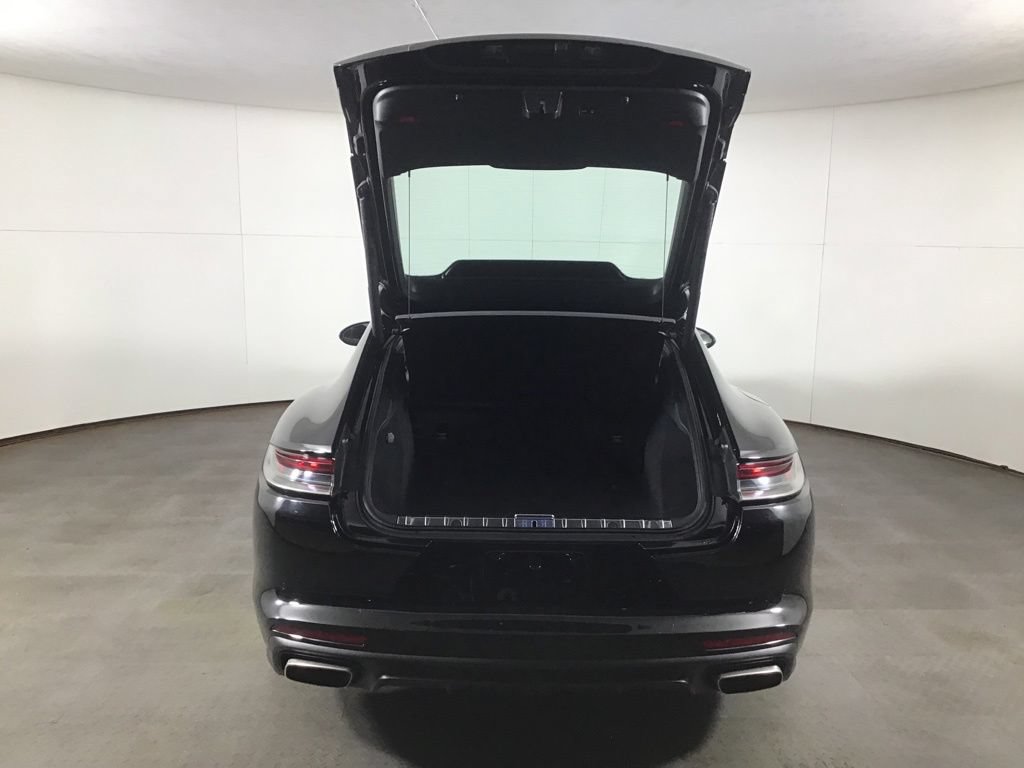 Certified 2023 Porsche Panamera 4 AWD/4WD image 18