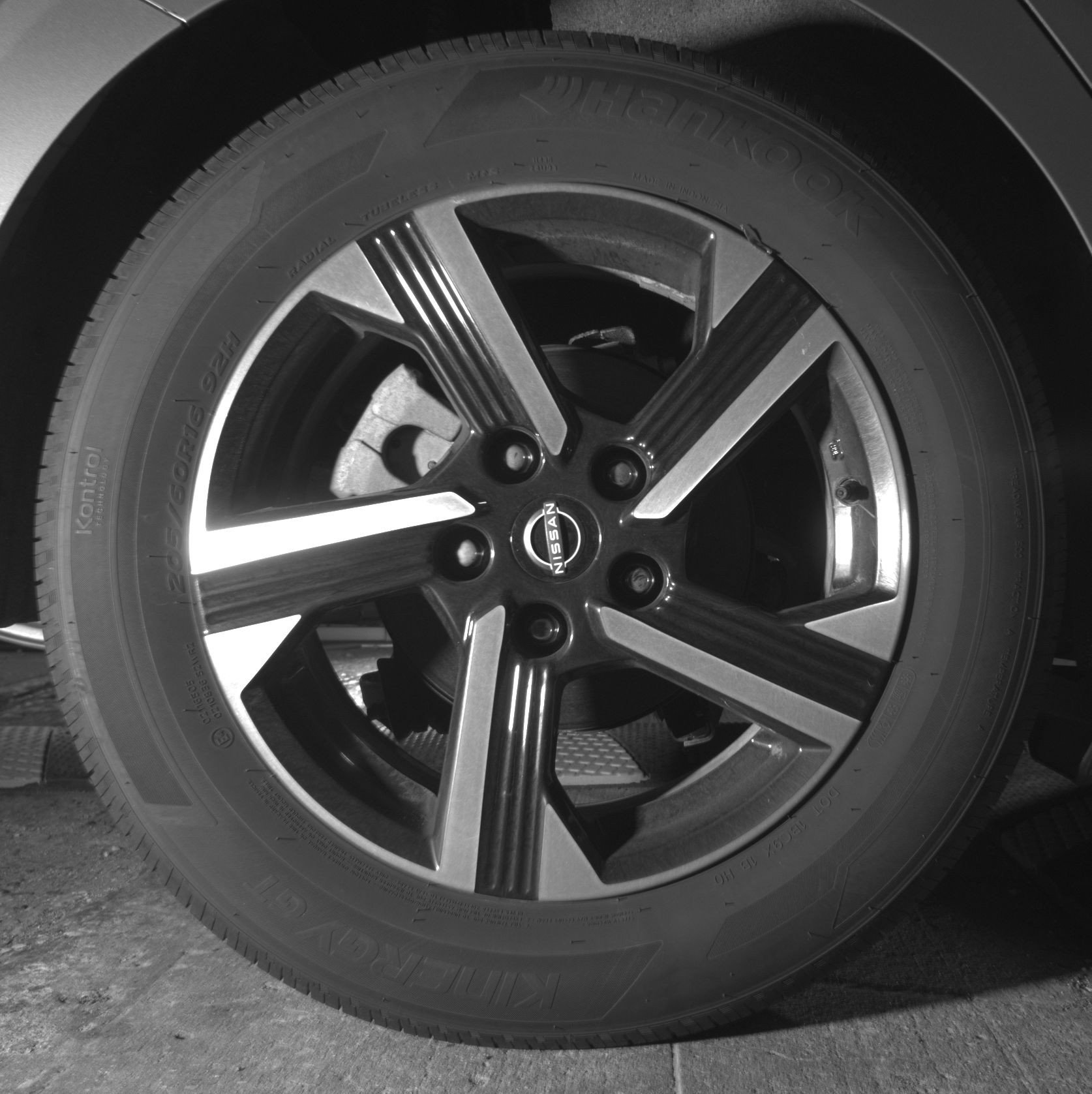 Used 2025 Nissan Sentra SV FWD image 15