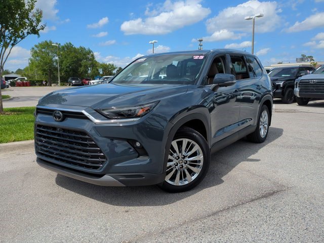 Used 2025 Toyota Grand Highlander AWD