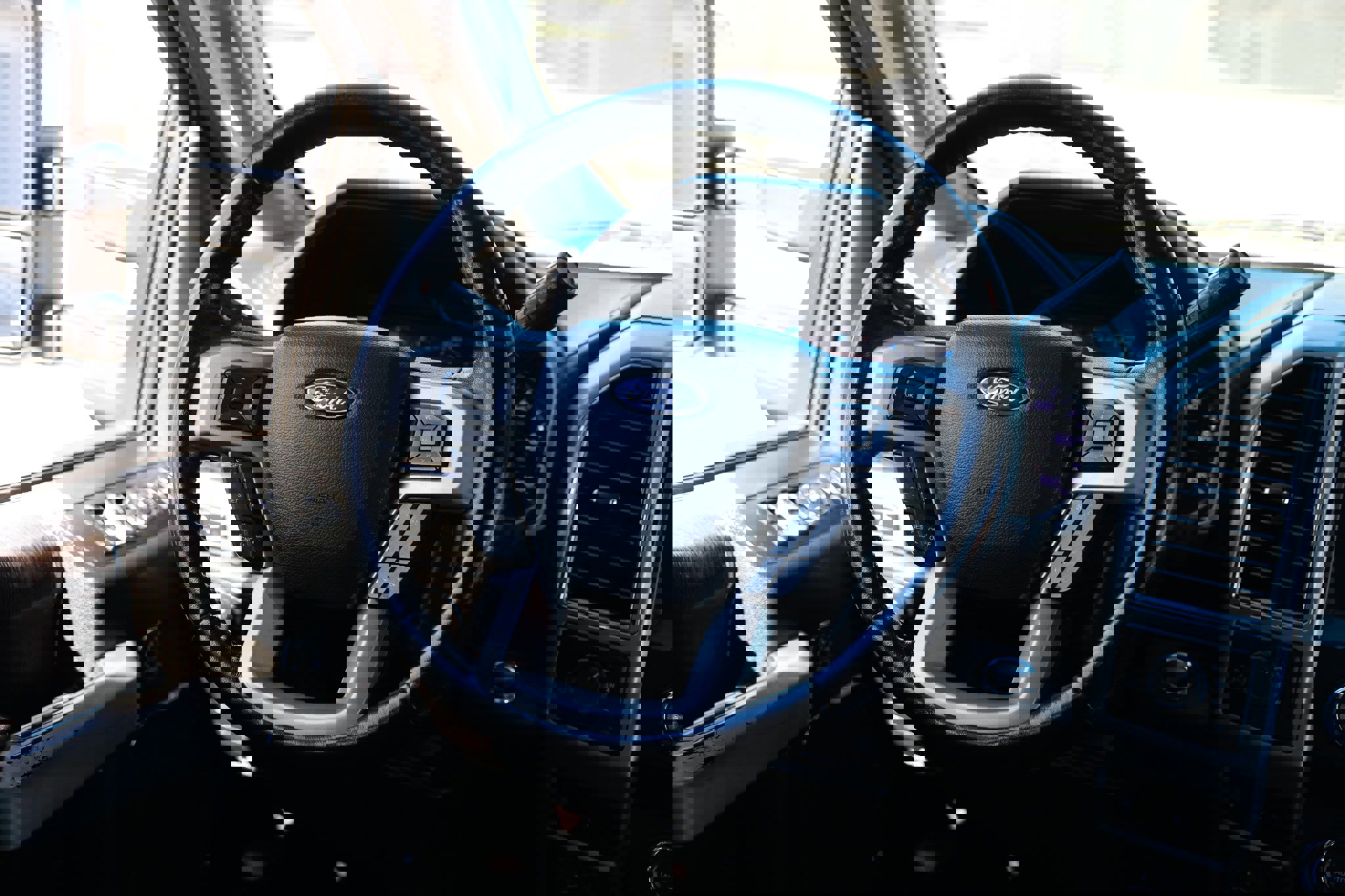 Used 2021 Ford F350 Lariat w/ Lariat Ultimate Package image 33