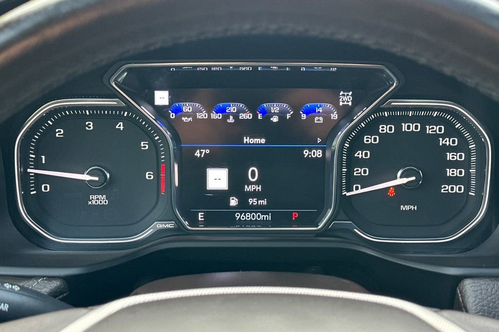 Used 2021 GMC Yukon XL Denali image 26