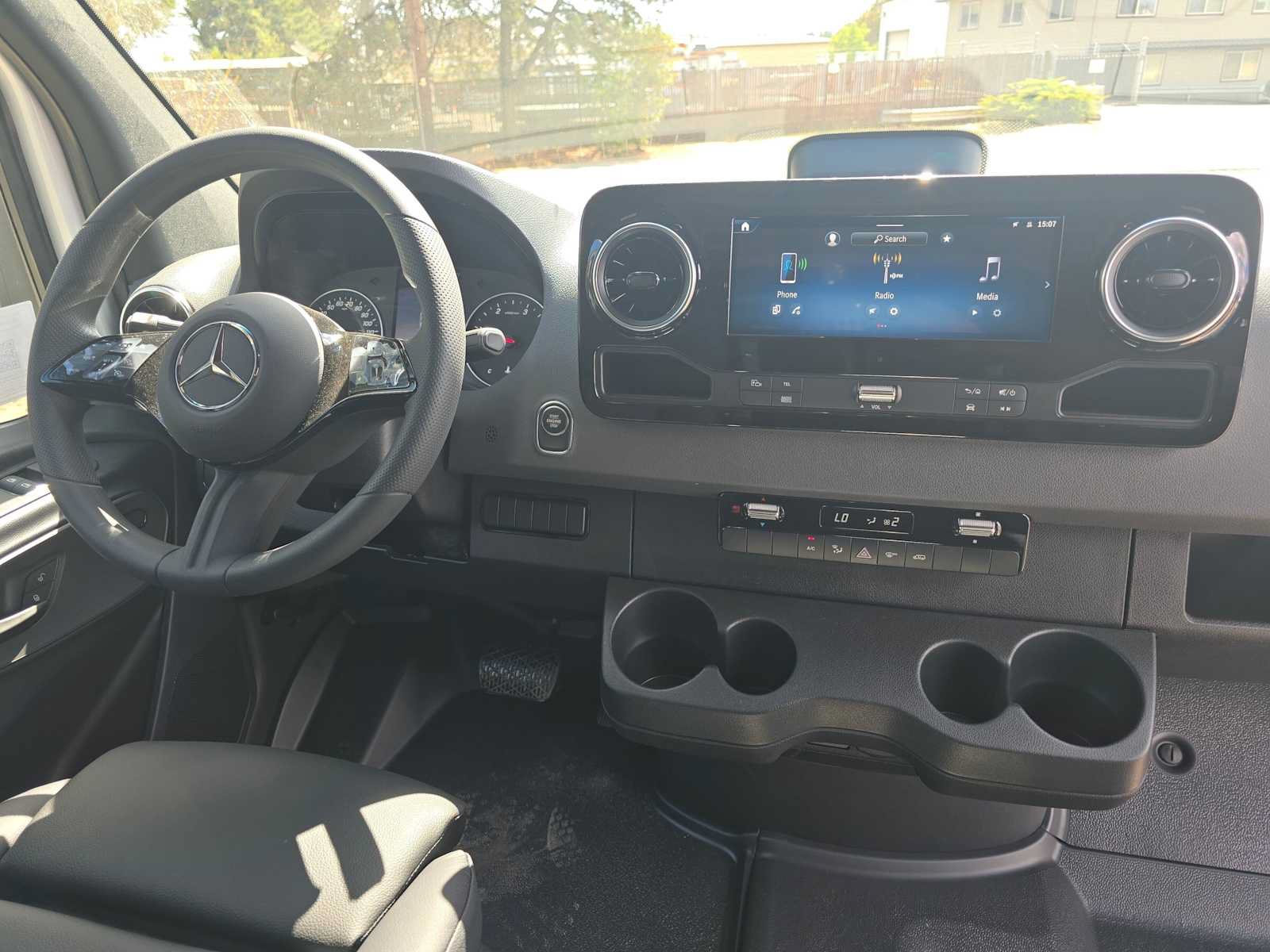 New 2026 Mercedes-Benz Sprinter 2500 image 12