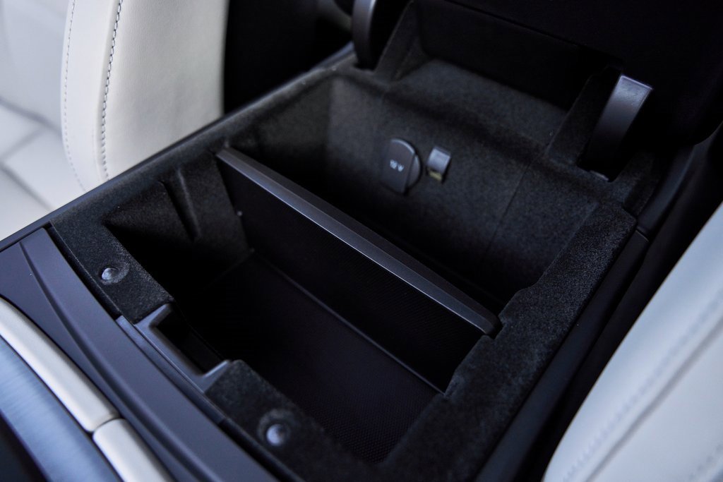 Used 2025 Porsche Panamera 4 w/ Premium Package image 71