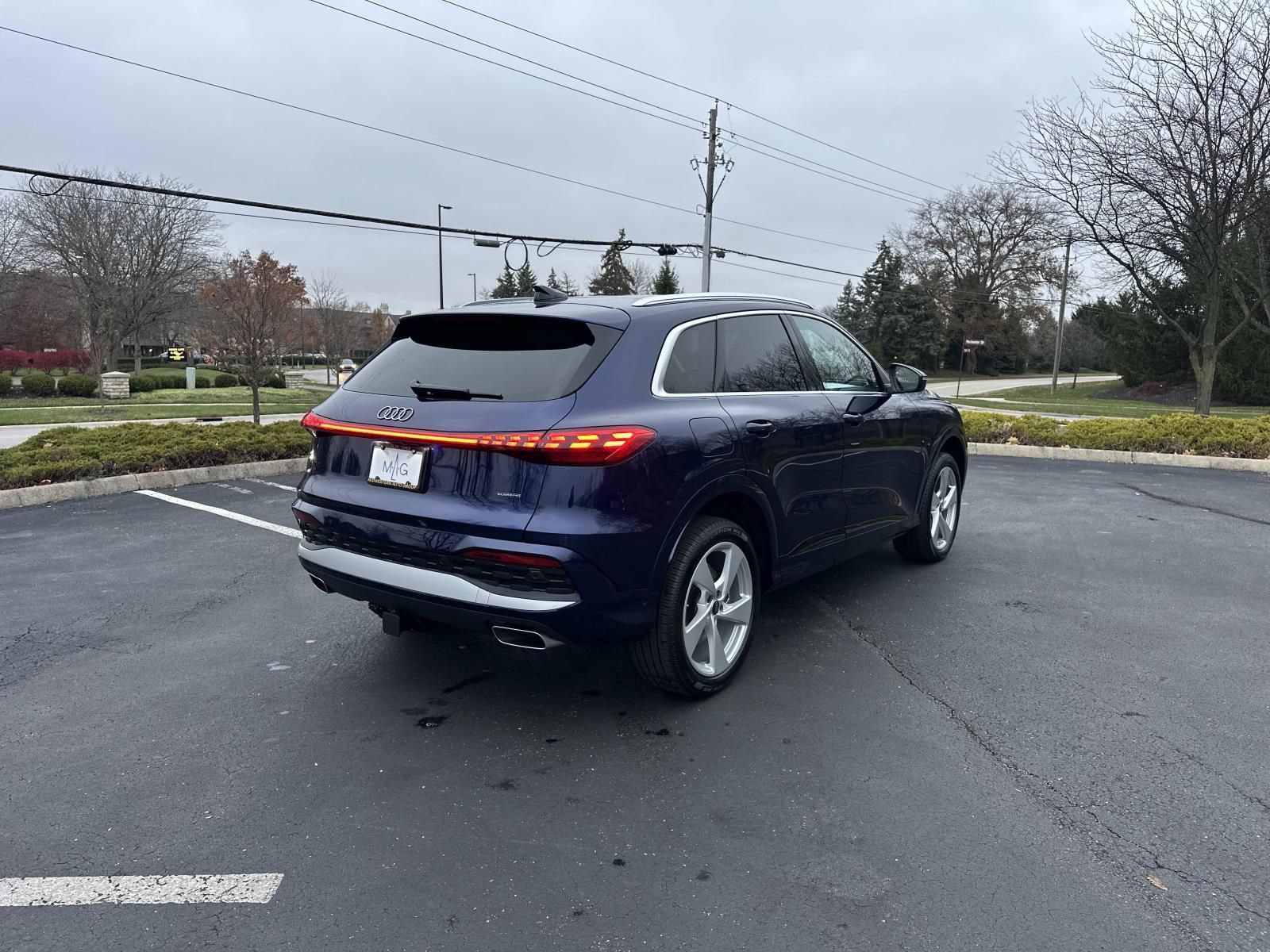 New 2025 Audi Q5 Premium Plus AWD/4WD image 7
