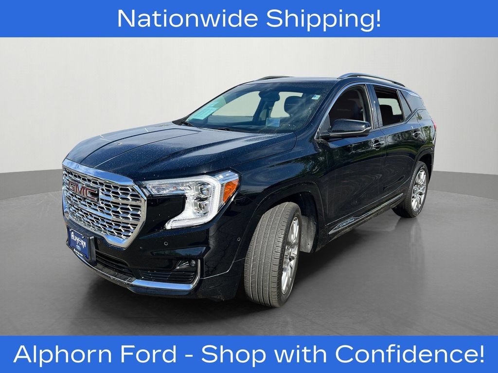 Used 2023 GMC Terrain Denali w/ LPO, Floor Liner Package AWD/4WD image 6