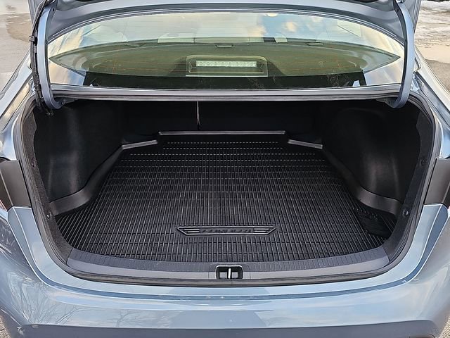 Used 2024 Toyota Corolla LE image 28