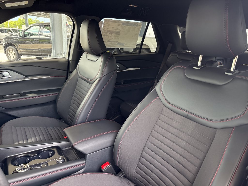 New 2026 Ford Explorer ST-Line AWD/4WD image 19