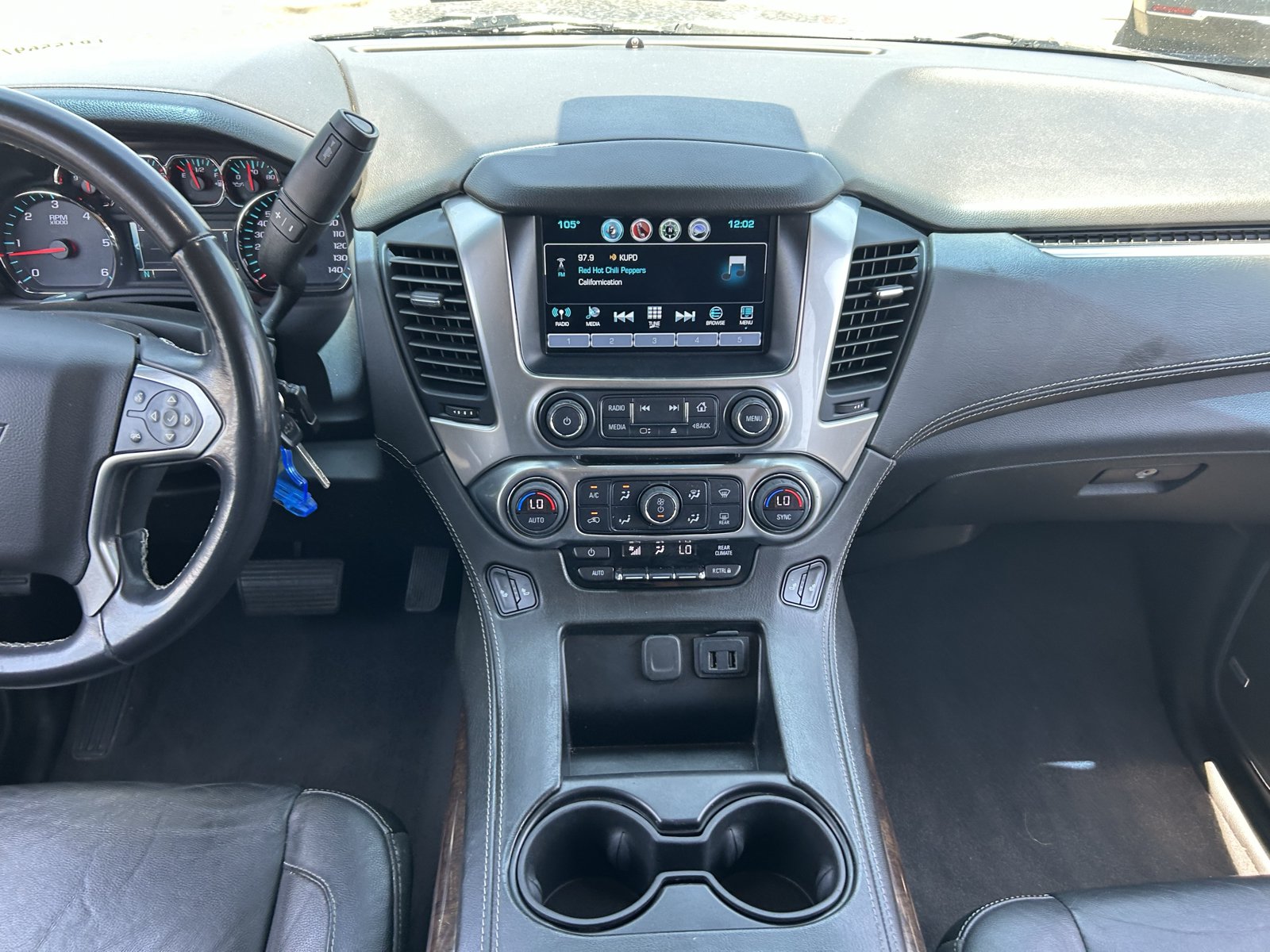Used 2020 Chevrolet Suburban LT AWD/4WD image 15