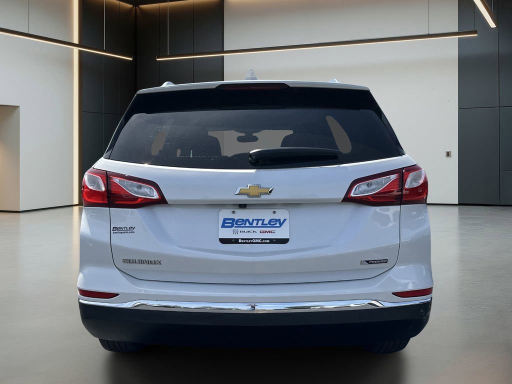 Used 2018 Chevrolet Equinox Premier FWD image 5