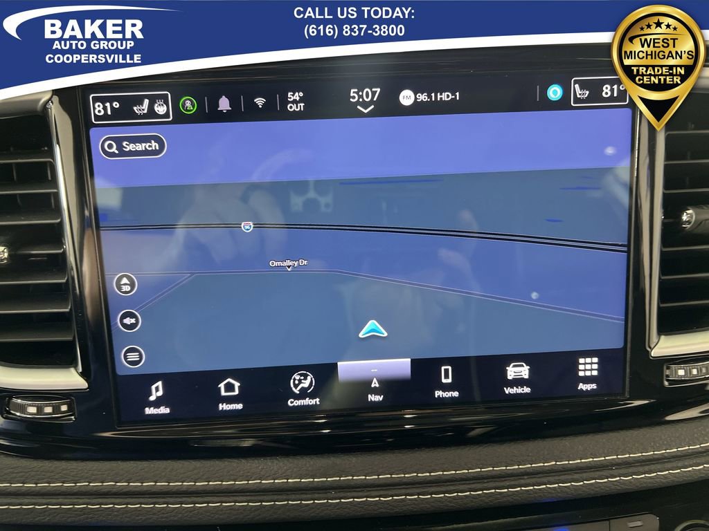 Used 2024 Chrysler Pacifica Limited image 15