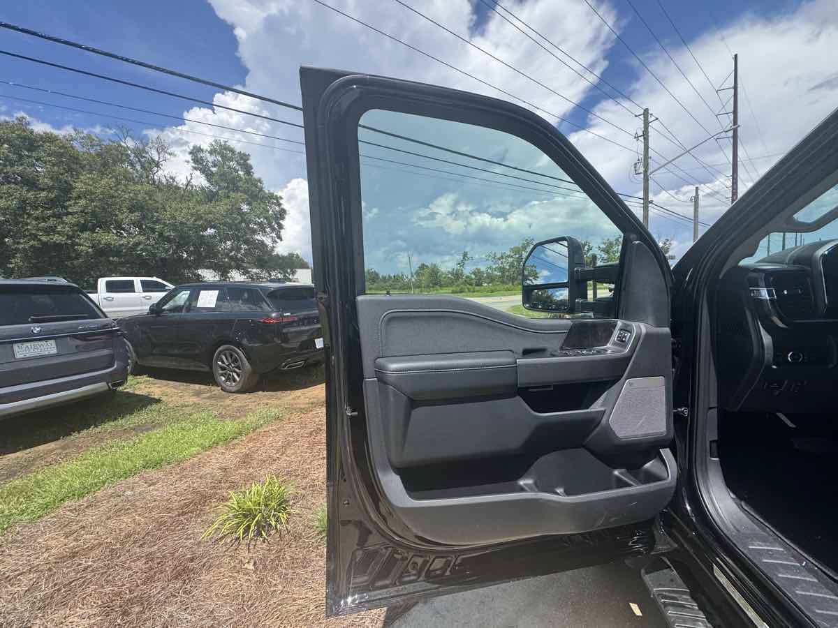 Used 2026 Ford F450 Lariat AWD/4WD image 31