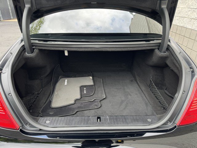 Used 2010 Mercedes-Benz CL 63 AMG w/ Distronic Plus Pkg image 9