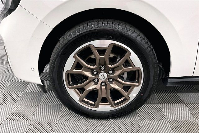 Used 2025 Ford Expedition King Ranch AWD/4WD image 10