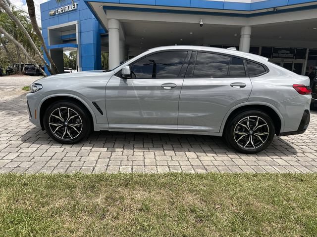 Used 2023 BMW X4 xDrive30i w/ M Sport Package AWD/4WD image 31