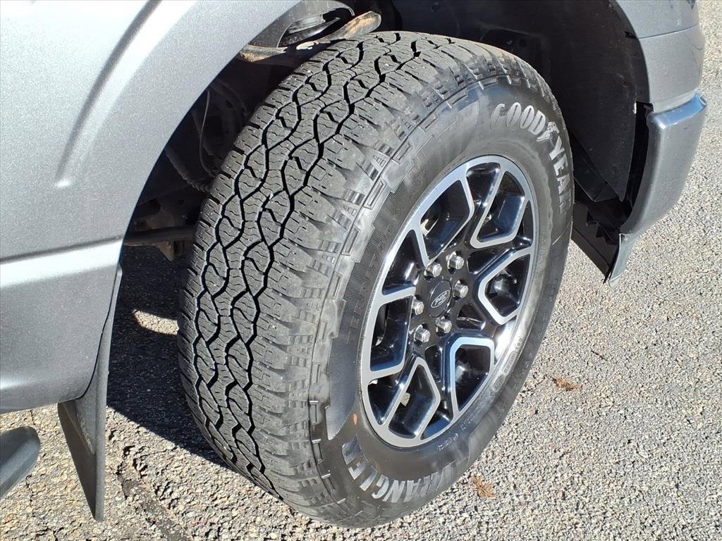 Used 2022 Ford F150 XLT w/ Equipment Group 302A High image 10