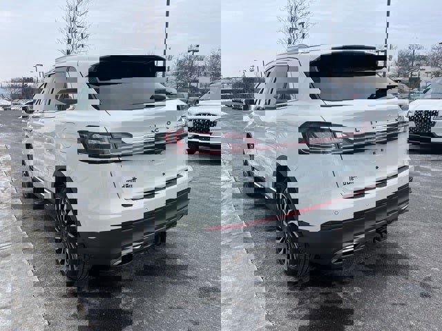 Used 2022 Lincoln Nautilus Black Label w/ Class II Trailer Tow Package image 6