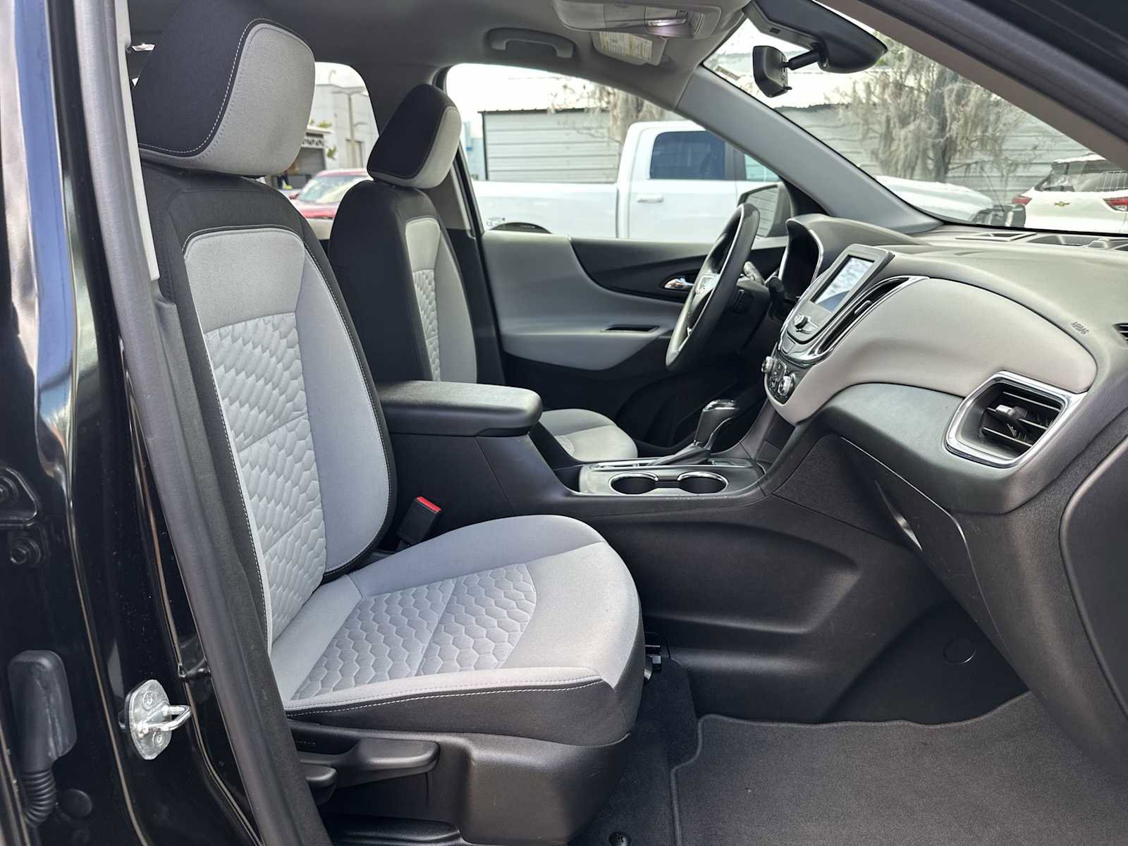 Certified 2020 Chevrolet Equinox LS w/ LS Convenience Package image 19