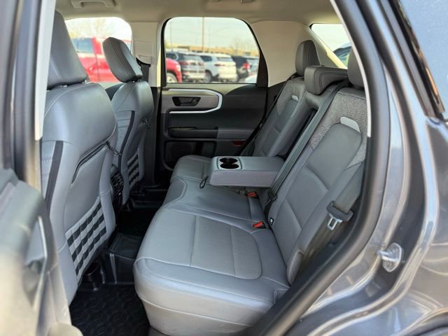 Used 2025 Ford Bronco Sport Badlands AWD/4WD image 16