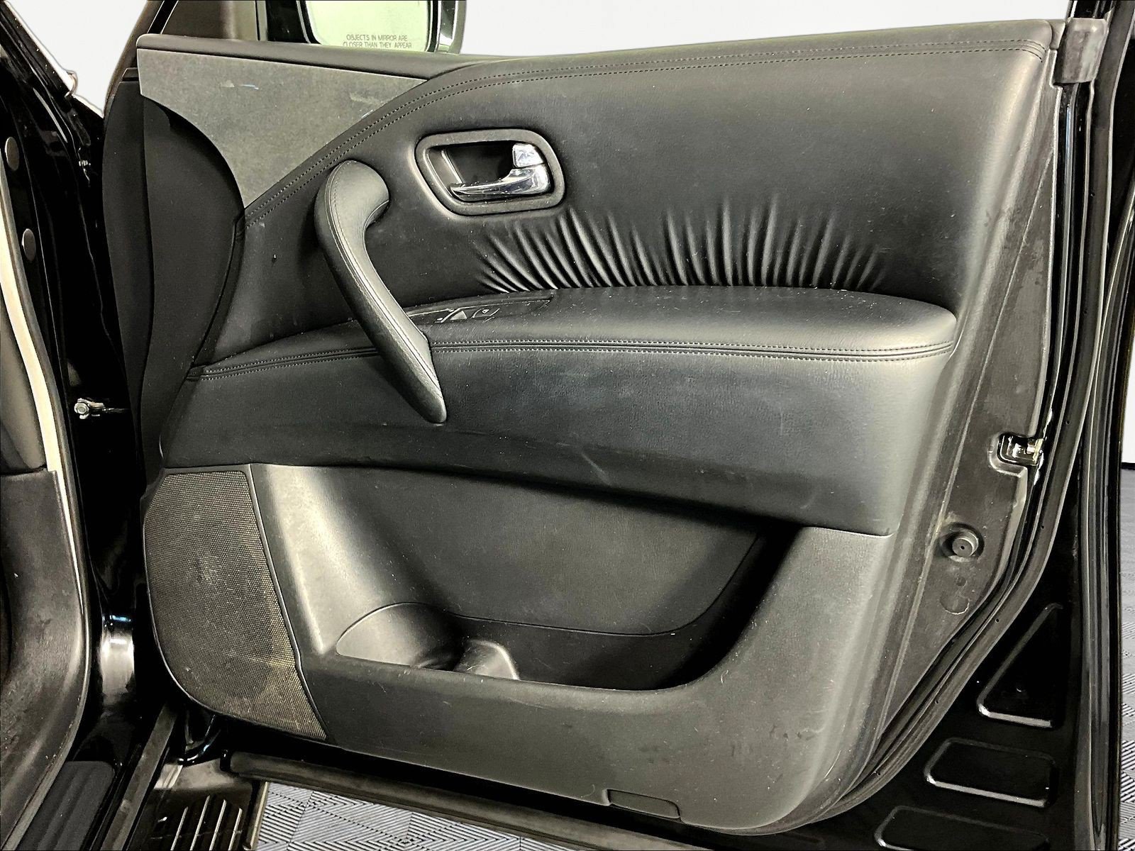 Used 2021 Nissan Armada SV AWD/4WD image 25