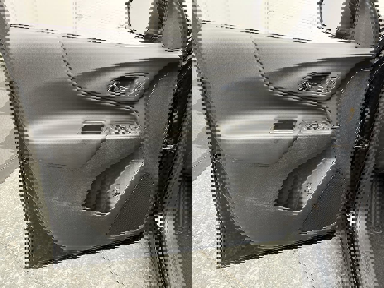 Certified 2023 Chevrolet Equinox LT image 6