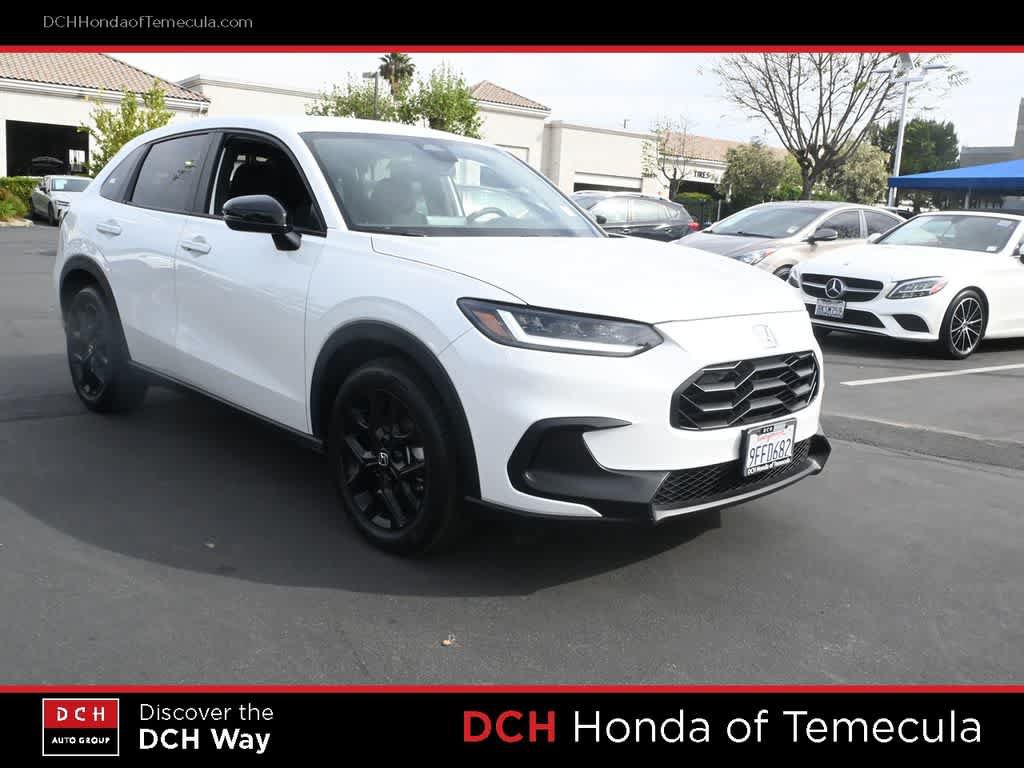 Used 2023 Honda HR-V Sport image 3