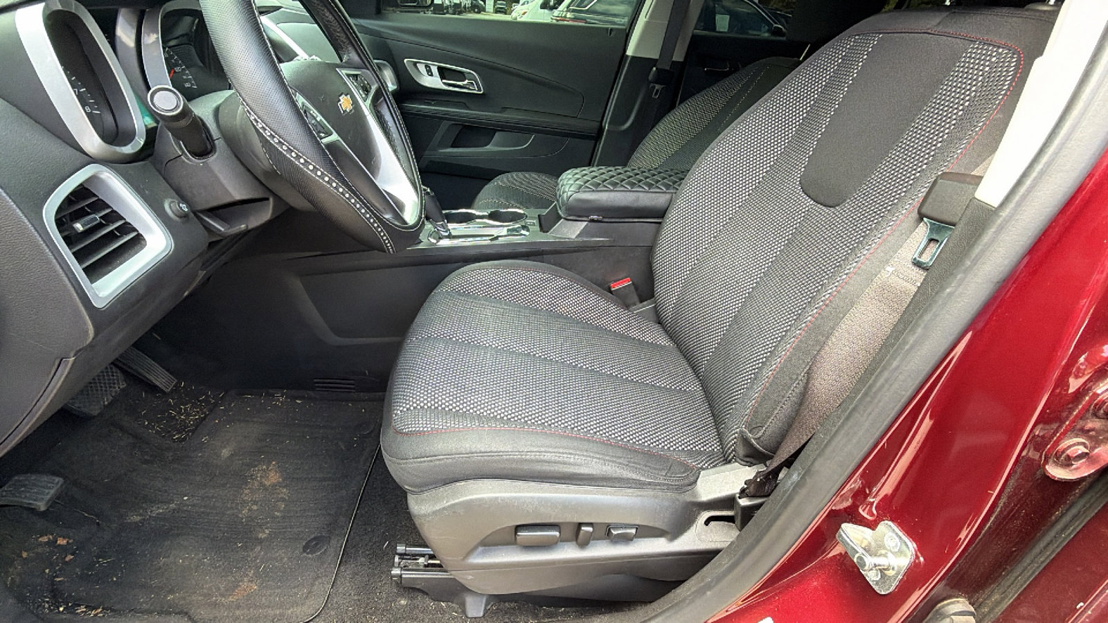 Used 2017 Chevrolet Equinox LT w/ Convenience Package FWD image 16