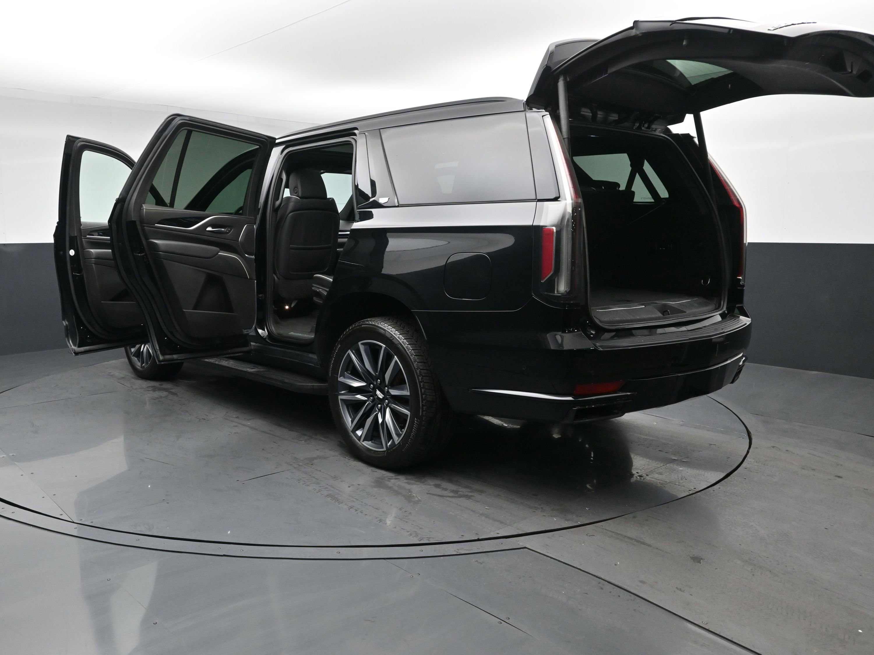 Used 2022 Cadillac Escalade Sport AWD/4WD image 27