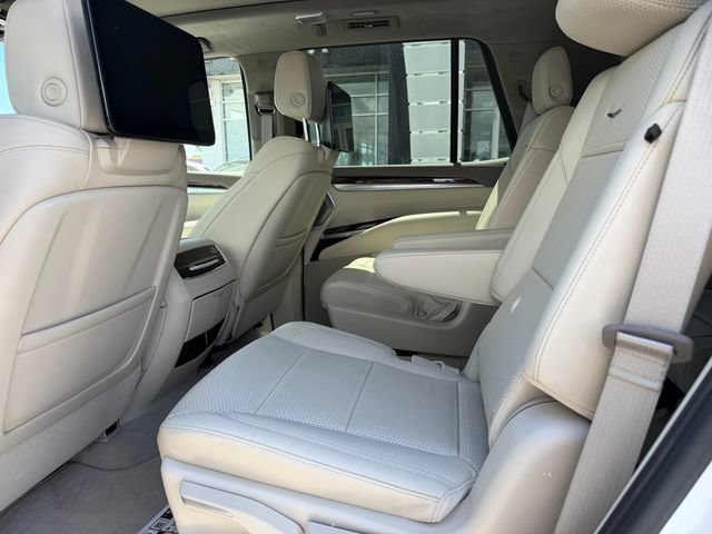 New 2026 Cadillac Escalade Platinum Sport AWD/4WD image 10