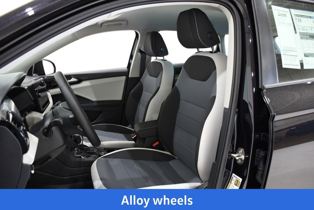 New 2025 Volkswagen Taos S image 19