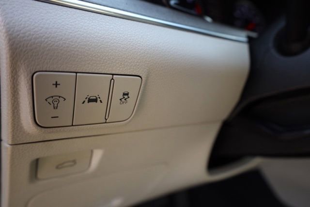 Used 2022 Kia K5 EX image 19