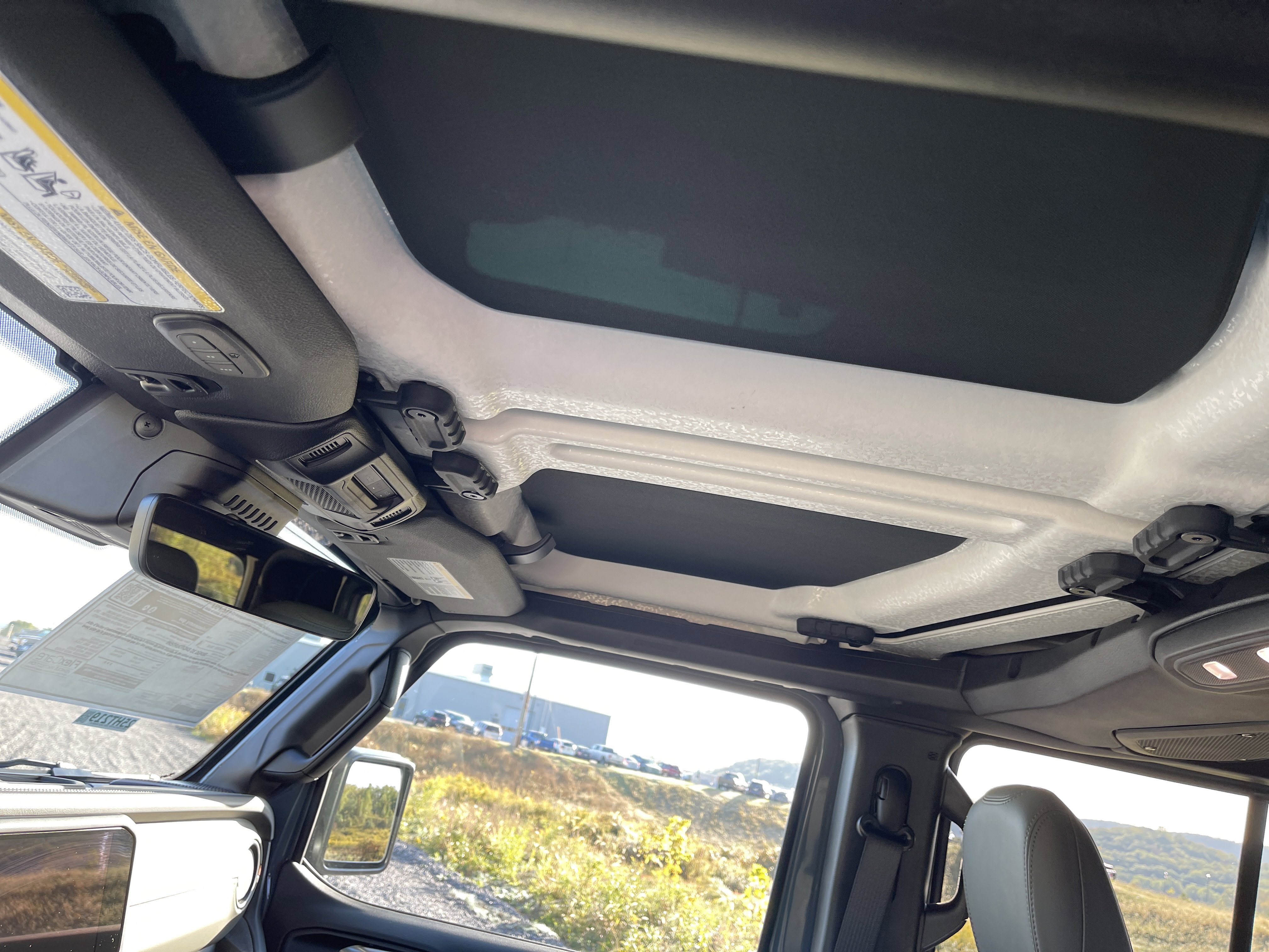 New 2025 Jeep Gladiator Mojave image 6