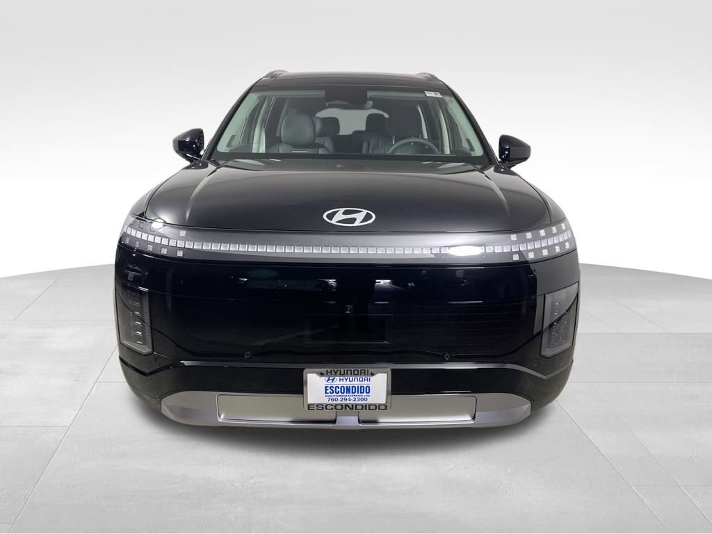 New 2026 Hyundai Ioniq 9 Limited image 8