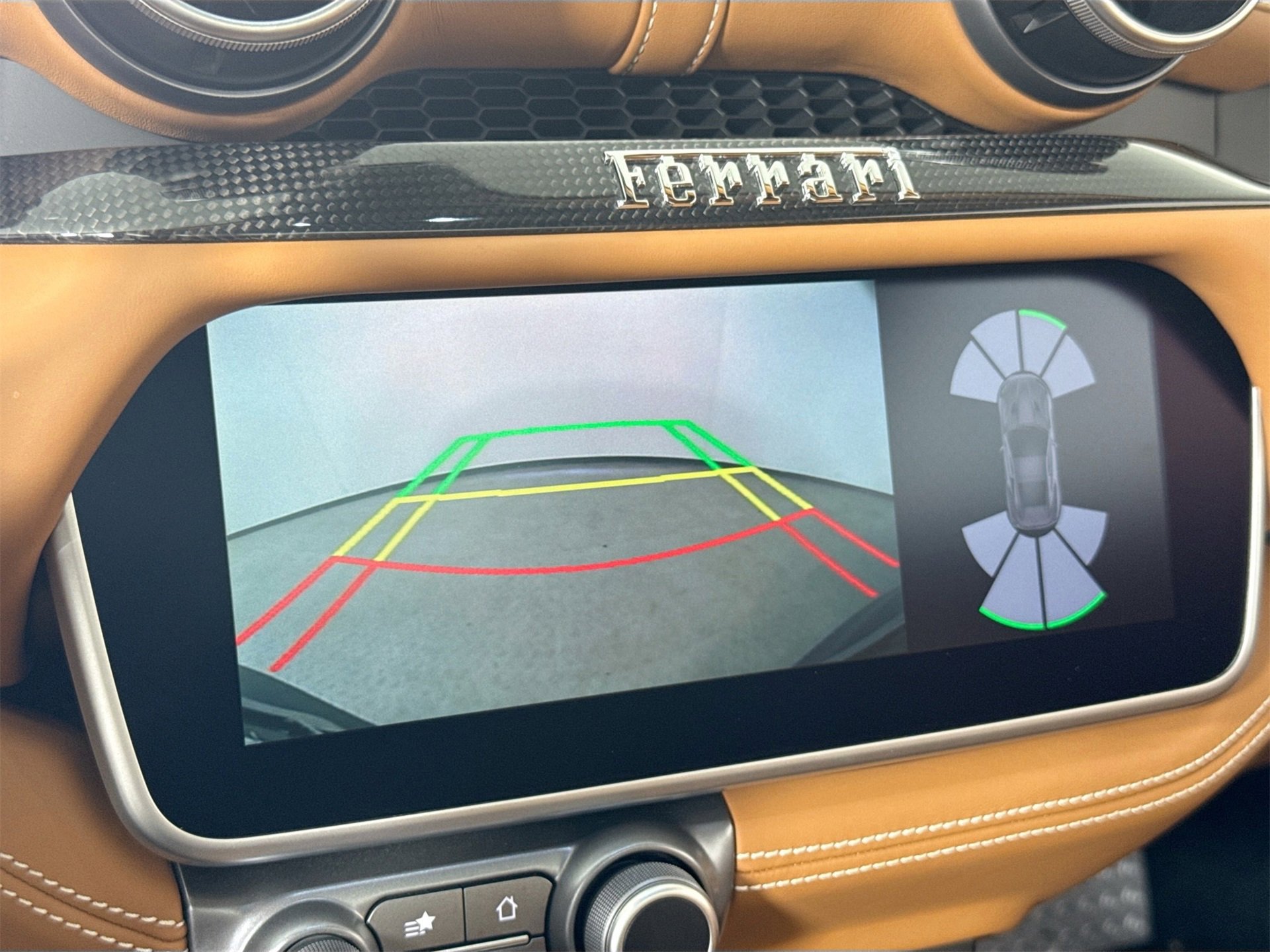 Certified 2019 Ferrari Portofino image 14