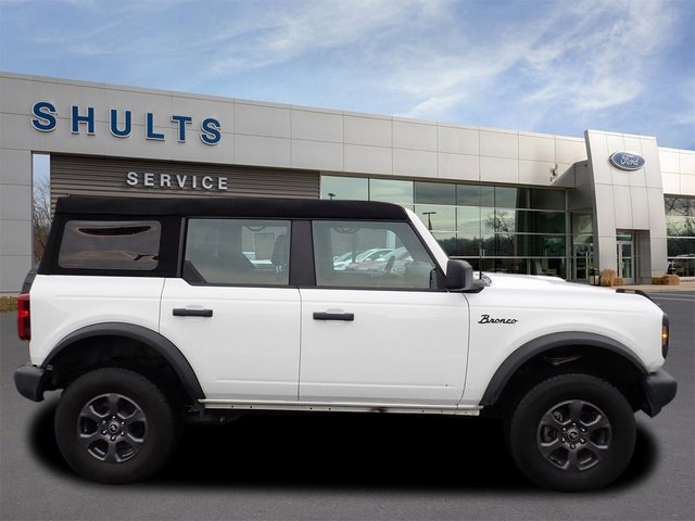 Used 2023 Ford Bronco 4-Door image 4
