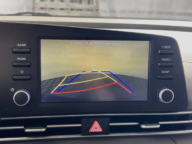 Used 2023 Hyundai Elantra SEL FWD image 22