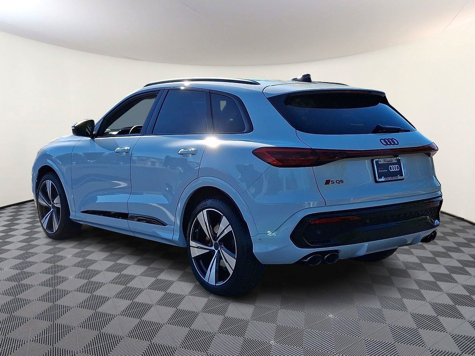 New 2026 Audi SQ5 Premium Plus AWD/4WD image 4