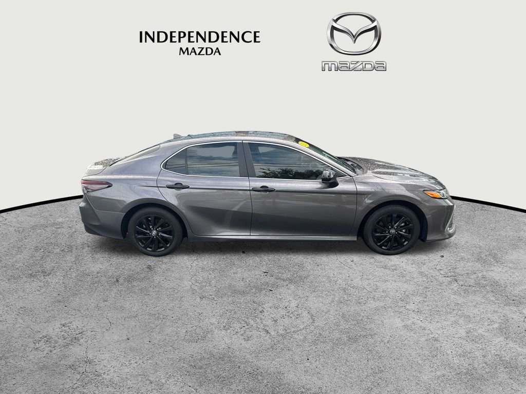 Used 2024 Toyota Camry LE image 2
