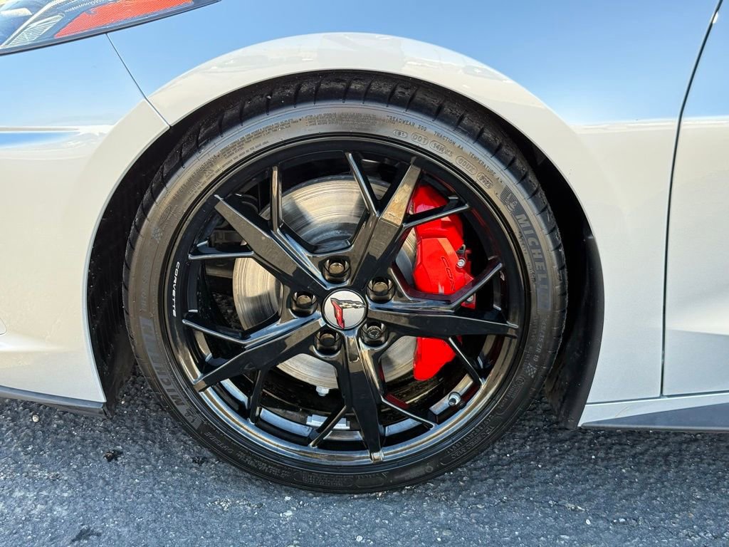 Used 2020 Chevrolet Corvette Stingray Premium Cpe w/ 3LT Preferred Equipment Group image 11