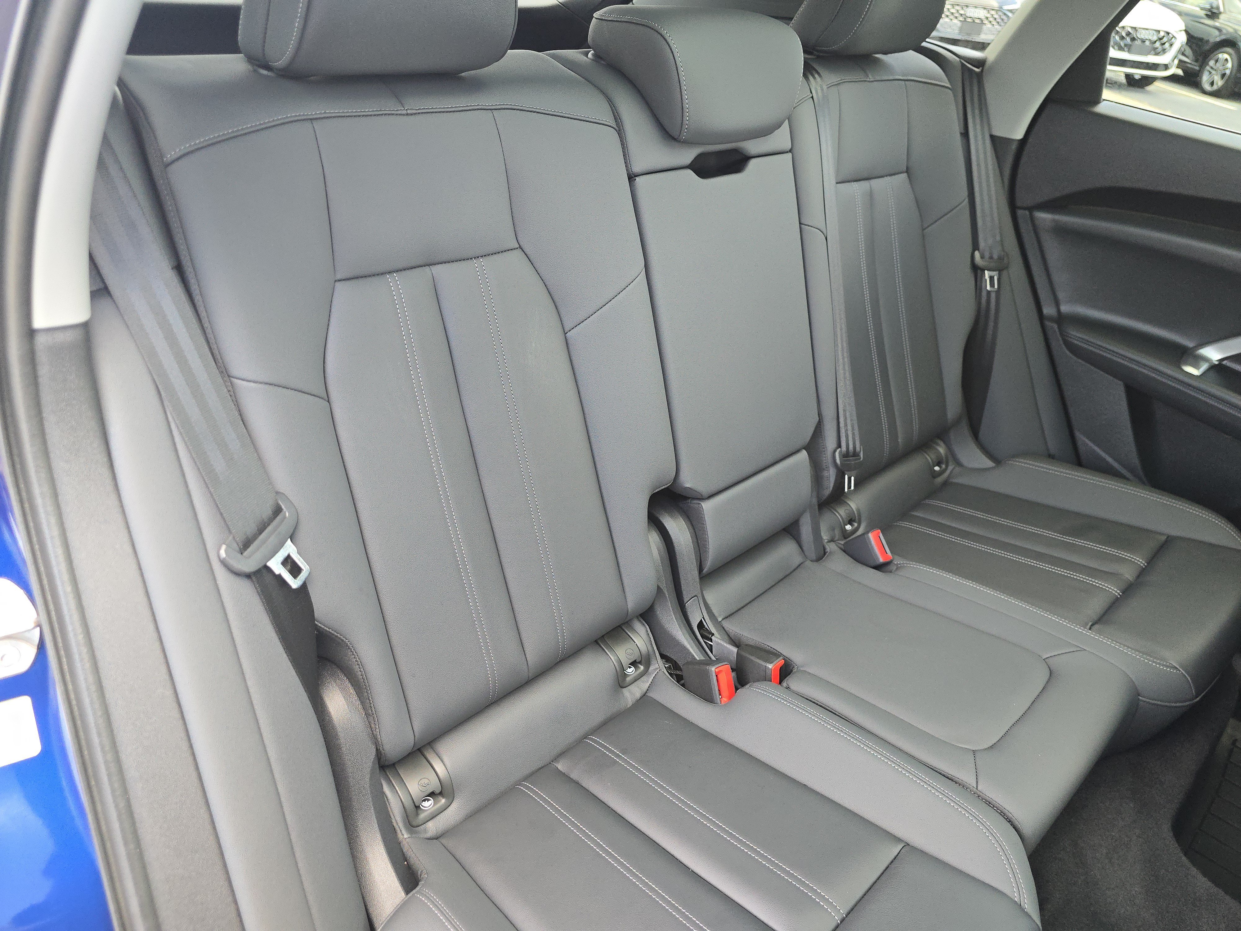 Certified 2025 Audi Q5 Premium w/ Convenience Package AWD/4WD image 19