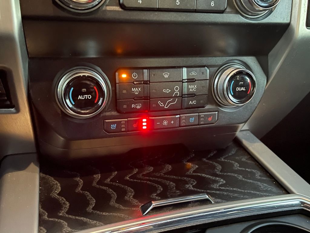 Used 2019 Ford F350 Platinum w/ Platinum Ultimate Package image 32