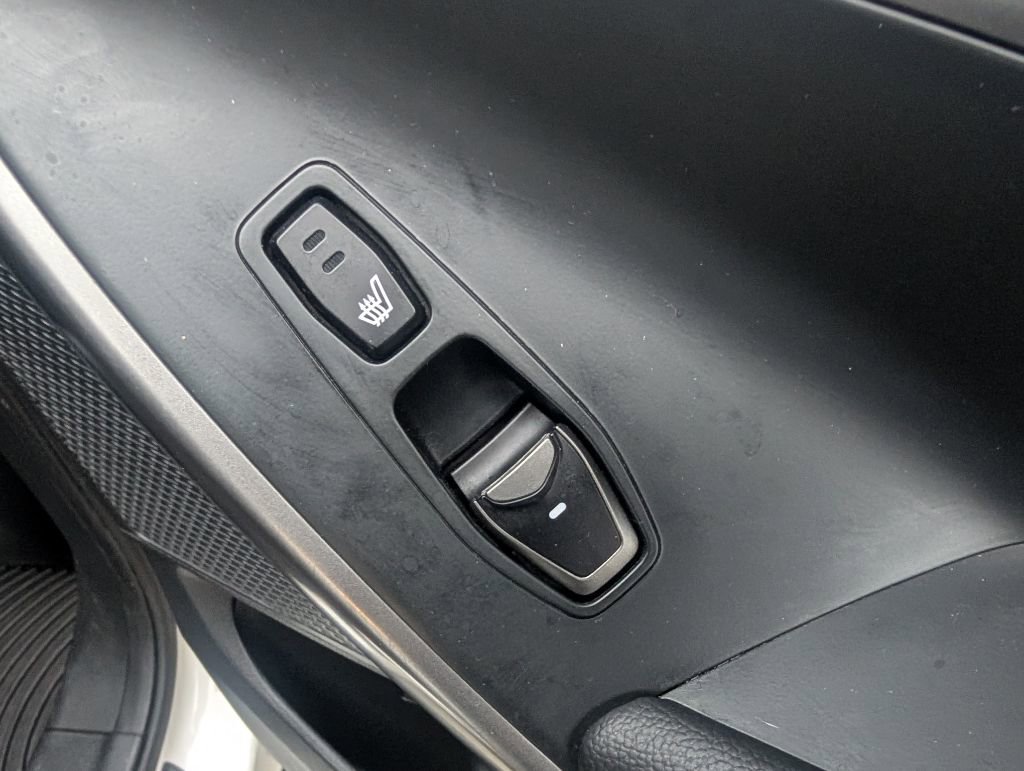 Used 2015 Hyundai Santa Fe Limited w/ Option Group 04 image 27