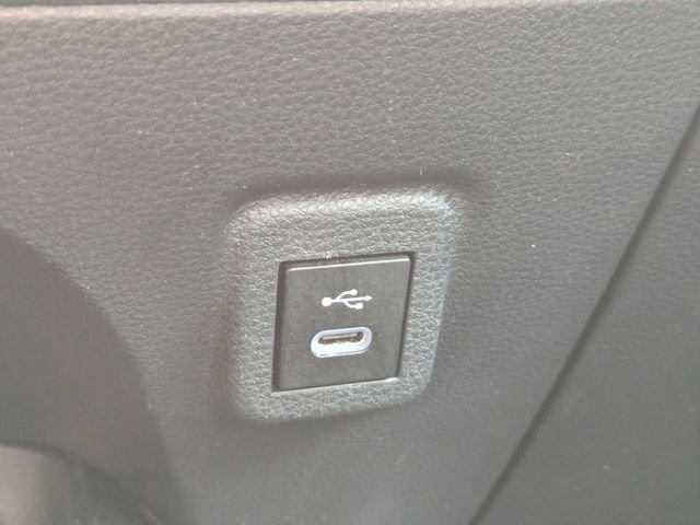 Used 2023 Toyota Corolla LE FWD image 21